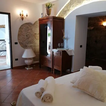 Casa Angelieri 3*